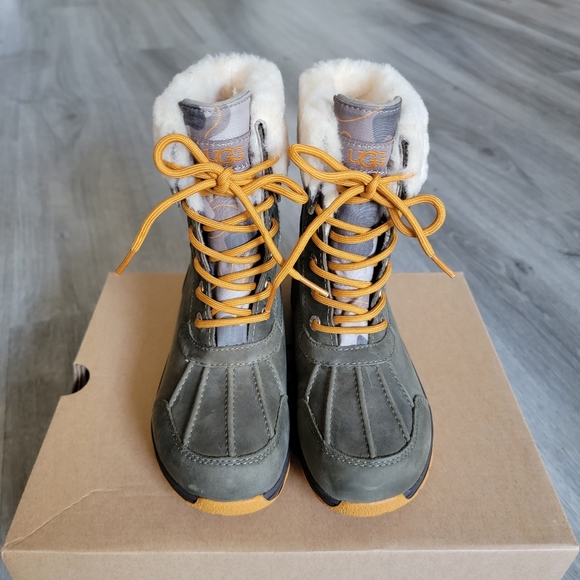 UGG Butte II Camo Snow Leather Boot - Picture 4 of 10